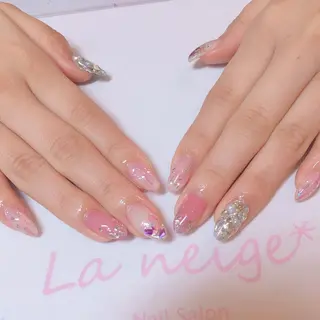 ネイル La neige* yuki 🥯🍑のネイルデザイン