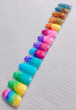 ネイル CROWN プライベートサロンのネイルデザイン