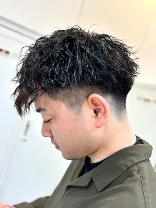 パーマ メンズ 🩵波巻き/ツイスパ HARU💎のヘアスタイル