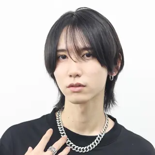 ミディアム カラー パーマ メンズ 🔥メンズ🔥かっこ いいが正義！代表柿崎のヘアスタイル