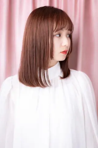 ミディアム カバーヘアーブリス　　北浦和西口店所属・庭木 華瑠のヘアスタイル