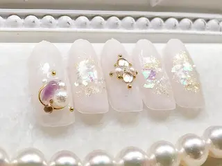 ネイル Satomi  のネイルデザイン