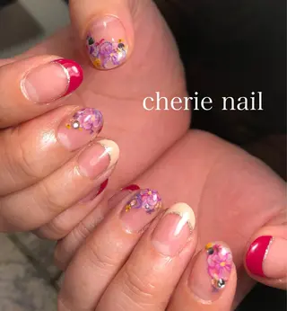 ミディアム cherie nail所属・馬場 鮎のエステ・リラクイメージ