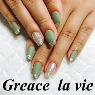 ミディアム カラー パーマ ヘアアレンジ キッズ ネイル マツエク・マツパ Greace la vie所属・Greace  la vieのネイルデザイン