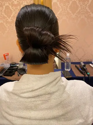 ヘアアレンジ Avalon所属・Hiroshi ヒロシのヘアスタイル