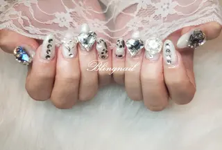 ネイル 23時まで❤︎韓国、 ワンホンネイルのネイルデザイン