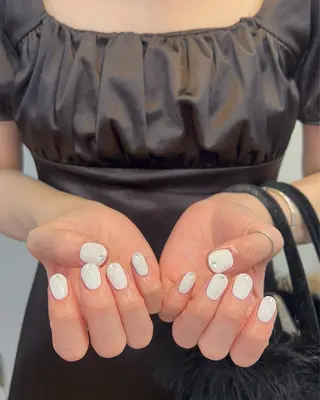 ネイル Nes.Nail所属・Miyagi Asamiのネイルデザイン