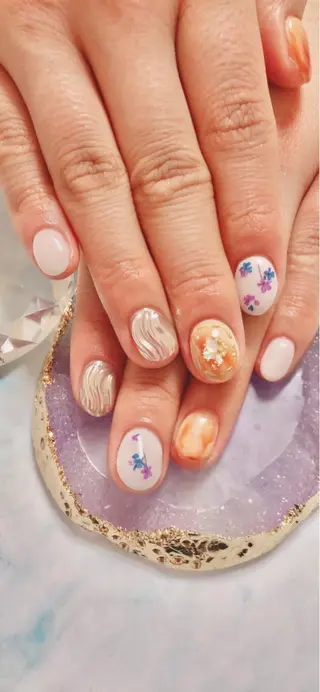 ショート カラー キッズ ネイル マツエク・マツパ 💎ビューティサロン 湘南　RIRAN💎のネイルデザイン