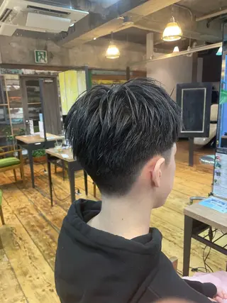 ショート メンズ BURANKO所属・三浦義久/仙台/ レイヤーカットのヘアスタイル