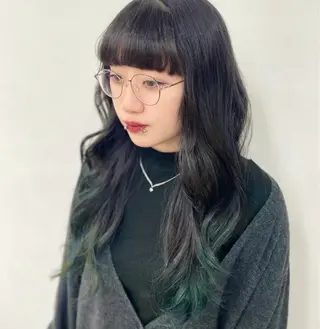 ロング カラー クラウドヘアー北仙台店所属・佐藤 なつののヘアスタイル