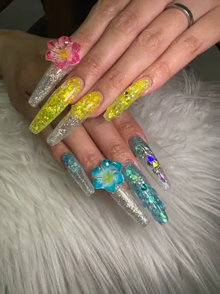 ネイル YOUTH nails waxing所属・YOUTH natsumiのネイルデザイン