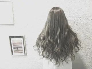 ロング カラー てんま さやかのヘアスタイル