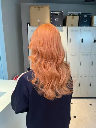 ロング カラー ブリーチカラー 🩵MIZUKIのヘアスタイル