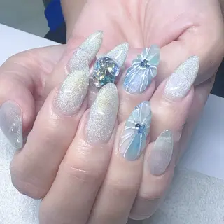 ネイル Lefreak (レフリーク).のネイルデザイン