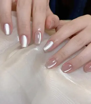 ネイル RAFFINE 月🦋🩵のネイルデザイン