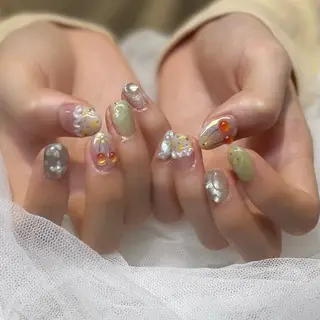 ネイル 新井 ひなののネイルデザイン