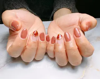 ネイル 市川 麻衣子のネイルデザイン