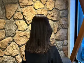 ミディアム 小玉 唯依のヘアスタイル