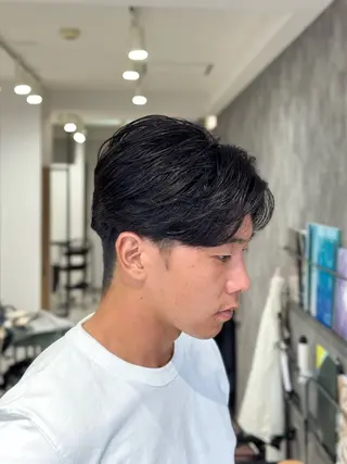 ショート メンズ Ceaven 溝の口【セヴン】所属・ツヤツヤ縮毛矯正 men'sカット小山のヘアスタイル