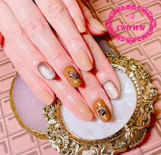 ネイル CROWN プライベートサロンのネイルデザイン
