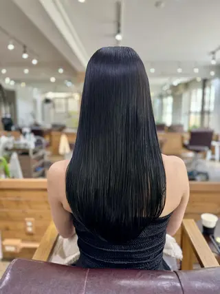 ロング 髪質改善✨艶髪✨ レイヤーカット 田畑のヘアスタイル