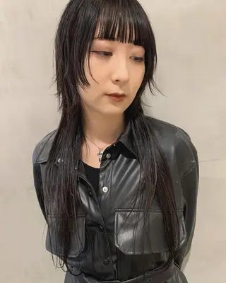 ロング 優作 〜圧倒的信頼〜のヘアスタイル