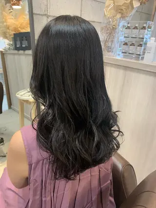 ロング 品川 美和のヘアスタイル