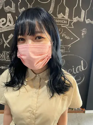 ミディアム カラー 中根 亜莉紗のヘアスタイル