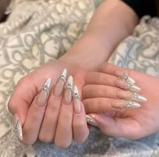 ネイル Oomiya 服部のネイルデザイン