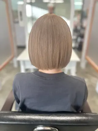 ショート カラー Style Tのヘアスタイル