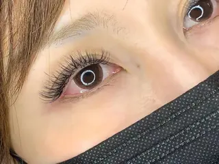 マツエク・マツパ 長さだし専門店 M2 rikaのネイルデザイン