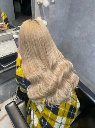 カラー mimiiy fukaのヘアスタイル