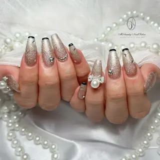 ネイル M2 BEAUTY Marieのネイルデザイン