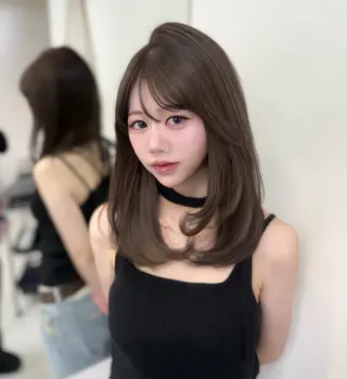セミロング カラー ATRA所属・ワンホン級艶髪 🤍𝑀𝐼𝐻𝑂のヘアスタイル
