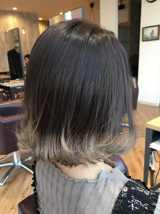 ミディアム カラー 女性スタイリスト専門サロン Zina 天神所属・NANA／trend style🕊🍑のヘアスタイル