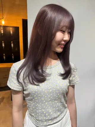 ロング Juri /暖色カラーのヘアスタイル