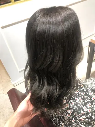 ロング カラー tomoka 推しカラーのヘアスタイル