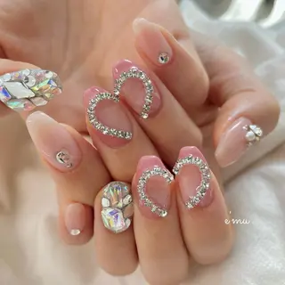 ネイル nail salon e'mu💐のネイルデザイン