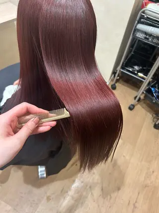 ロング カラー FRAME+なんば駅前店所属・砂野 真璃奈のヘアスタイル