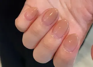 ネイル Lily nail 大濠店所属・Lily 石井のネイルデザイン