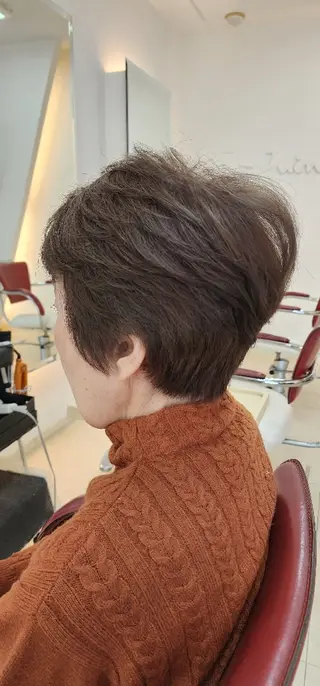 カラー ショート hairmake Juinのヘアスタイル