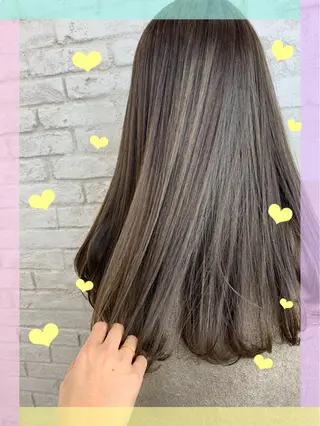 ロング 🌈ハイライトカラー 🌈naokoのヘアスタイル