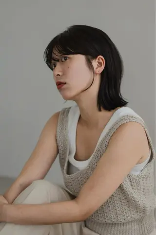 ミディアム カラー 前髪/顔周り /レイヤー/秋山 元のヘアスタイル