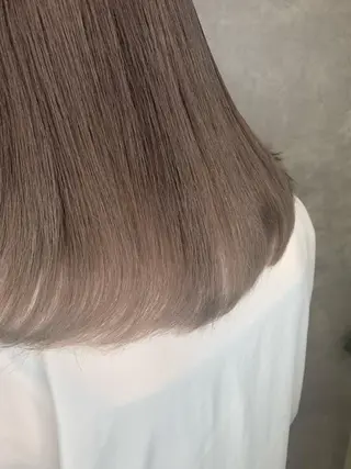 セミロング カラー 渡辺　亮/ 白髪ぼかし/髪質改善のヘアスタイル