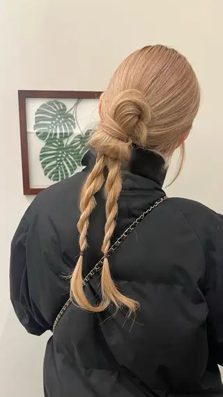 ロング ヘアアレンジ 籾木 美優のヘアスタイル