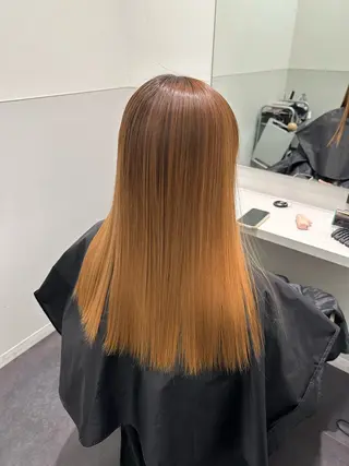 セミロング カラー Wisteria所属・美髪特化✨ 伊織✨縮毛矯正✨のヘアスタイル