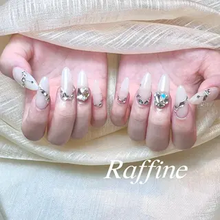 ネイル RAFFINE haru🦋🩵のネイルデザイン