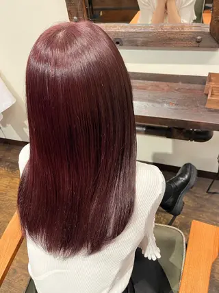 ロング カラー 山下 明子のヘアスタイル