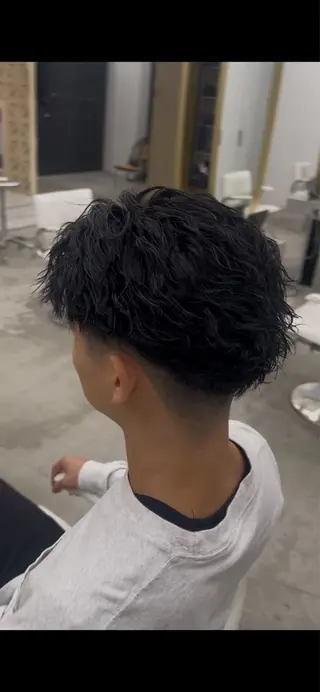 パーマ メンズ カイト/メンズカット /メンズパーマのヘアスタイル