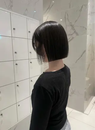 ショート 峯本 つばめのヘアスタイル